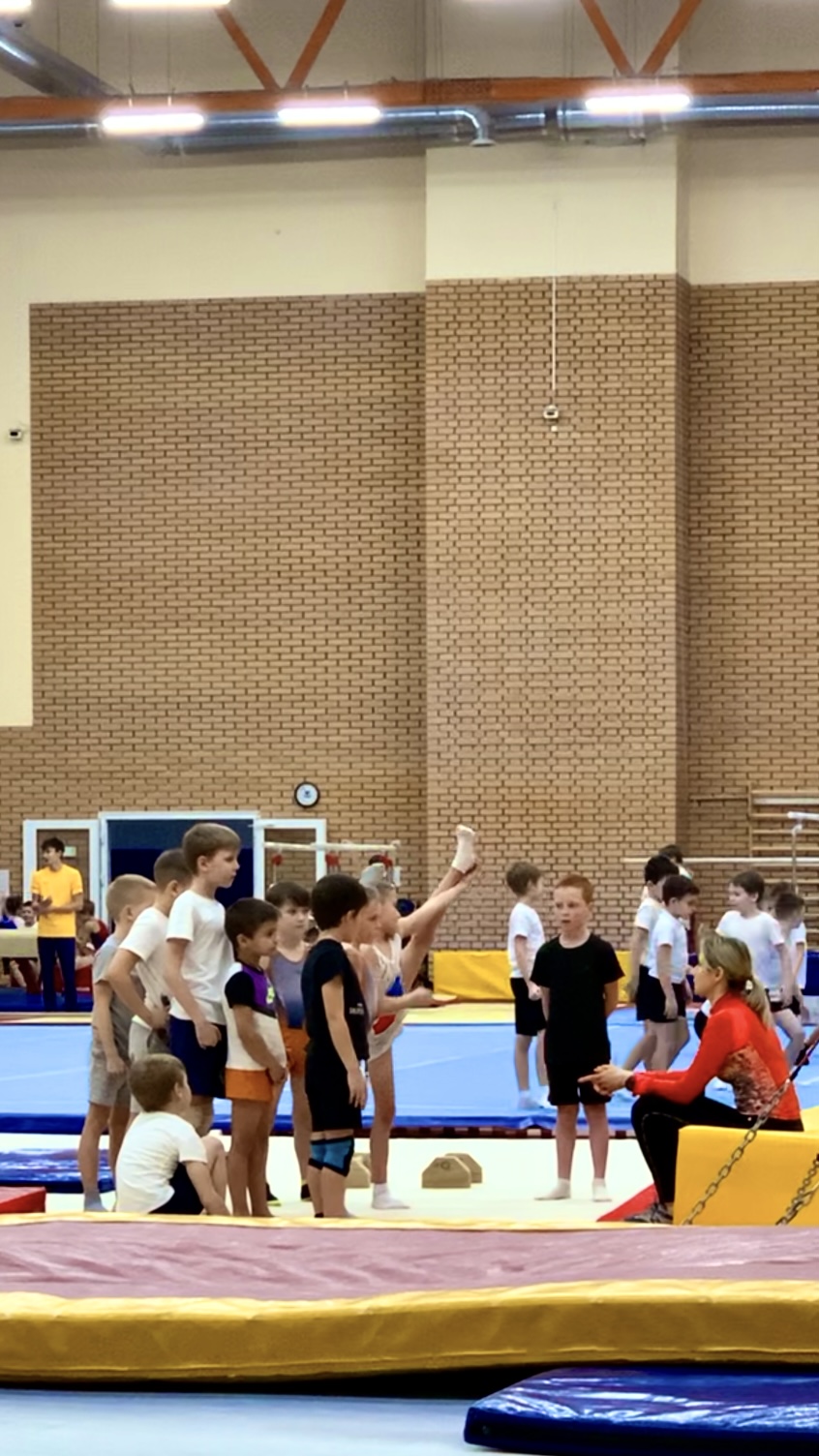 #досугсдетьми #юныеспортсмены Юные спортсмены на тренировке / Санкт-Петербург смотреть онлайн