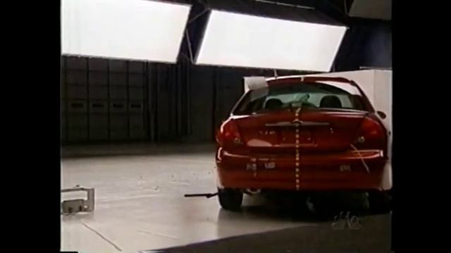 2000 ford Taurus crash test смотреть онлайн