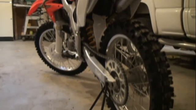 NEW CRF250R 2008 (TheFBombFilms.com) смотреть онлайн