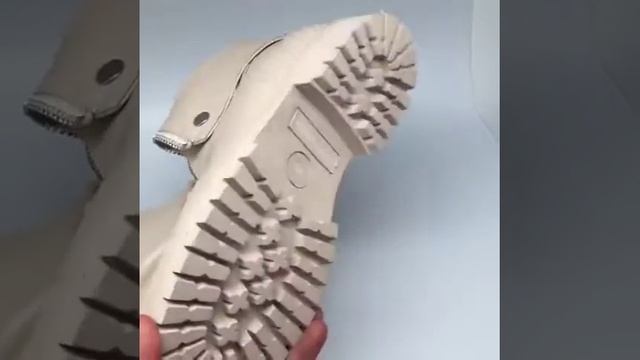 бежевые ботинки смотреть онлайн