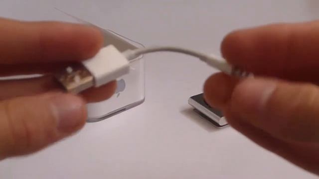 Abriendo la Caja del iPod Shuffle (Español) смотреть онлайн