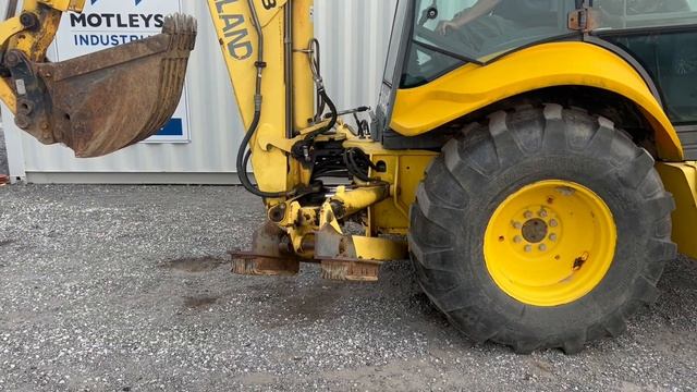 New Holland LB90B 4x4 Backhoe Loader смотреть онлайн