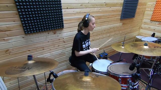 Weezer - Say It Ain't So (Drum cover by Irina Popova) смотреть онлайн