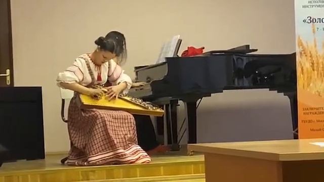 К. Шаханов."Фантазия на три русские темы" исполнитель Стефания Тюрина. смотреть онлайн