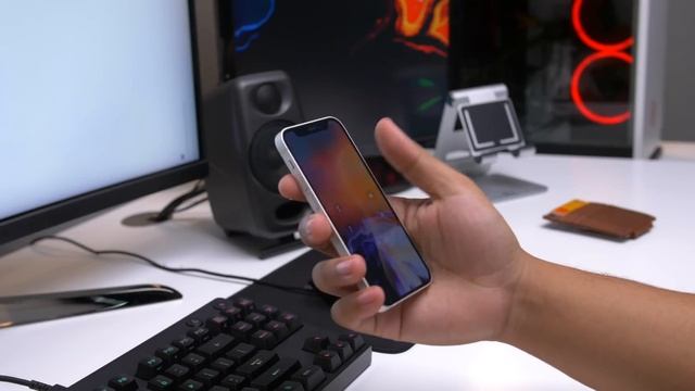 iPhone 13 Mini 7 Months Later: Why I'm still using it смотреть онлайн