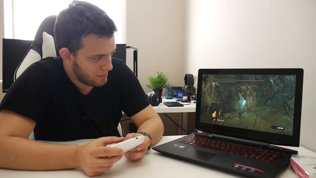 MINI BEZPRZEWODOWA KLAWIATURA Z TOUCHPADEM Z CHIN смотреть онлайн