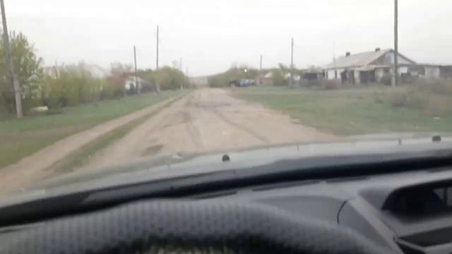 7 мая , съездил в забытый цевелизацией совхоз на оживление газона смотреть онлайн