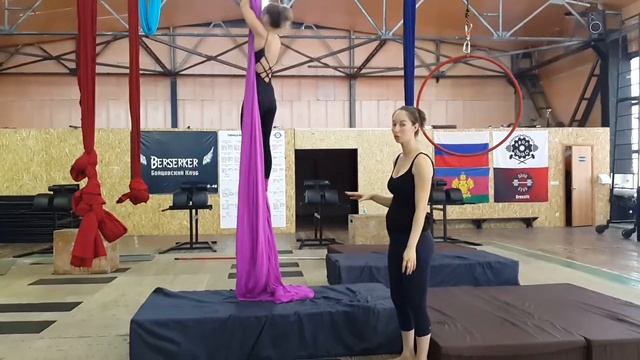 Aerial silks воздушные полотна смотреть онлайн