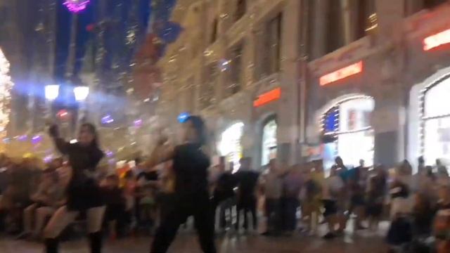 Красная площадь ❤ Ночная Москва, танцы, ГУМ, влог #9 смотреть онлайн