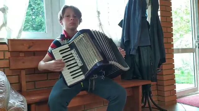 Маленька сонатина, акордеон смотреть онлайн
