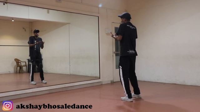 Tiger Shroff | I Am A Disco Dancer 2.0 Hook Step Tutorial смотреть онлайн