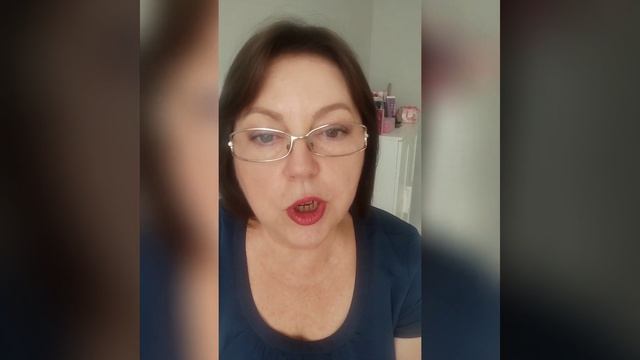 Маска, выравниваюшая тон кожи МК. Любите наноситт на лицо сметанку? смотреть онлайн