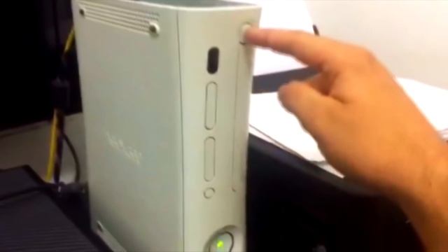 Como DESCOBRIR se o XBOX 360 é LT3.0, LTU ou RGH ‹LucasMieli› смотреть онлайн