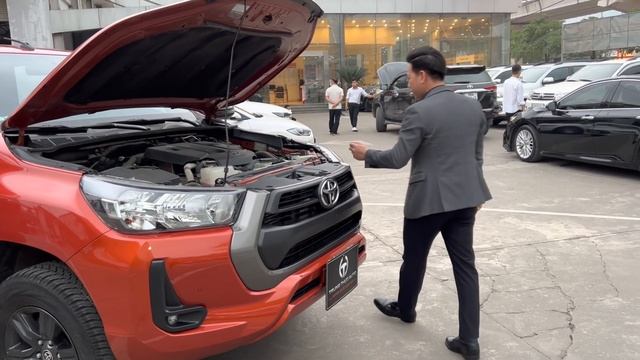 Toyota Hilux 2.4 E AT 2020 Máy Dầu Số Tự Động - Model Mới Vừa Về | Trung Thực Auto смотреть онлайн