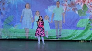 Песня «Подари улыбку миру». Алия Аглиуллина