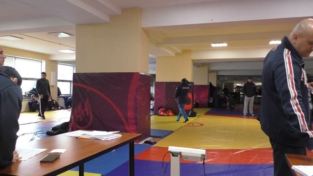 Взвешивание борцов на чемпионате Дагестана 2022, Каспийск! смотреть онлайн