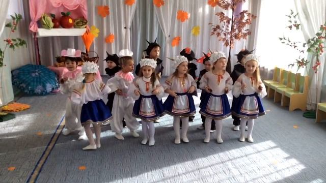 Оркестр с орешками