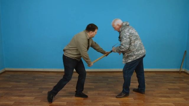 Как защититься от удара вилами. смотреть онлайн