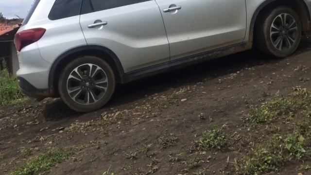 Suzuki Vitara AllGrip 1.6 AT on steep hill test смотреть онлайн