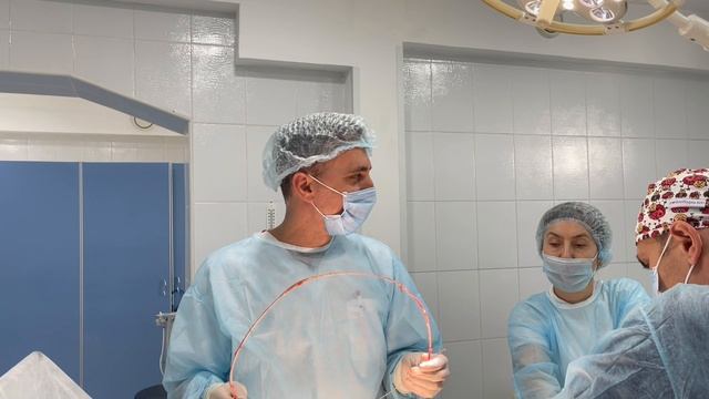 Варикозная вена вживую из раны. Флеболог Москва смотреть онлайн
