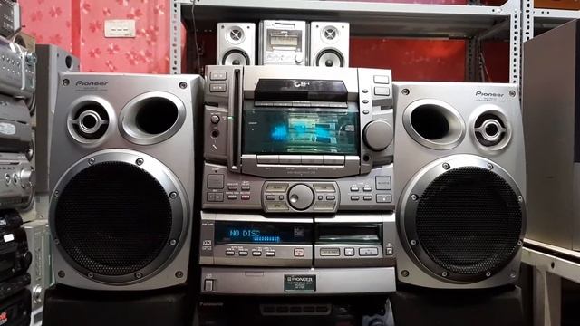 Pioneer XR-P7MD = 2.300.000vnd chat am Uy lực . .bass treble rõ ràng chi tiết. CD 25+1 chạy ok đọ смотреть онлайн