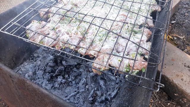 Печень куриная на гриле. Самый любимый рецепт. смотреть онлайн