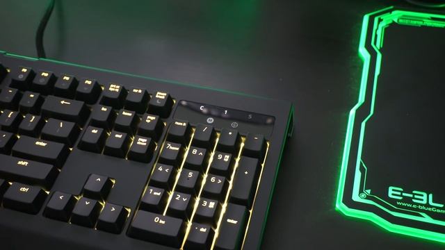 Лучшая клавиатура - Обзор Razer BlackWidow Chroma V2