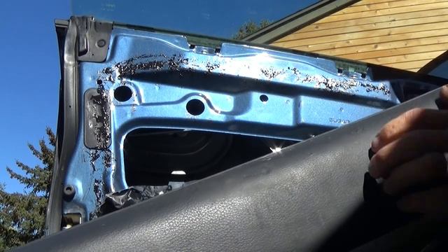 2008 Subaru Outback Sticking Door Latch Repair смотреть онлайн