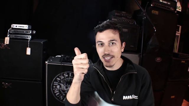 Musicman Stingray 4 Powder Blue – Review (ITA) смотреть онлайн