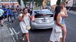 Они такого точно не ожидали! Смешные реакции от прохожих)))