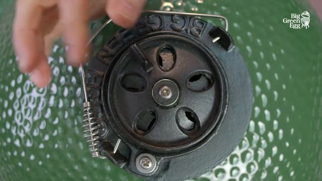 Как разжечь и потушить Big Green Egg смотреть онлайн
