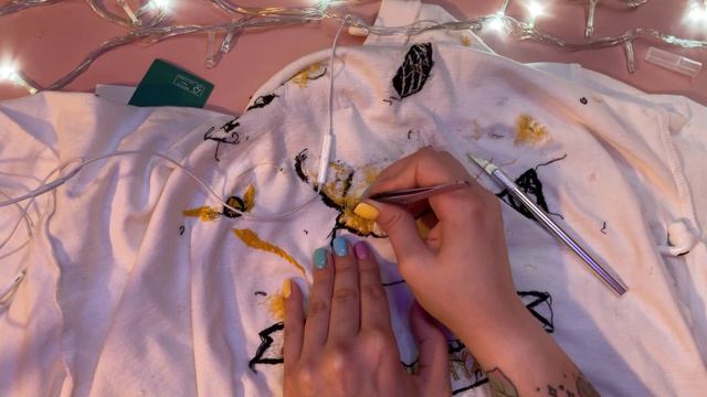 ✨АСМР ? РАСПУСКАЮ ВЫШИВКУ ✂️ ASMR PART 1 смотреть онлайн