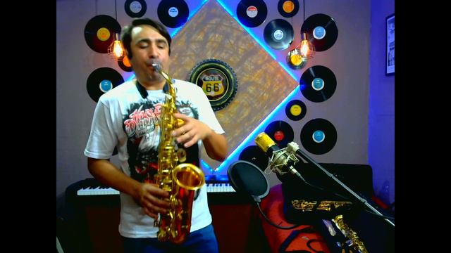 FLOWERS Miley Cyrus (Cover FerllenSax) смотреть онлайн