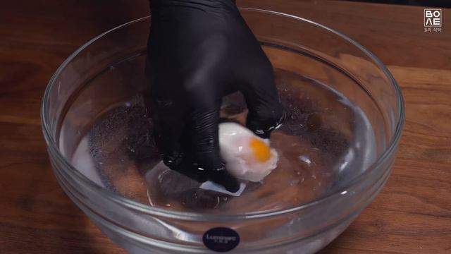 노른자가 몽글몽글 보이는 투명한 반숙 계란장! 신기한 밥도둑😎레시피