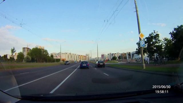 Очередной беспредельщик на дороге Гомеля смотреть онлайн
