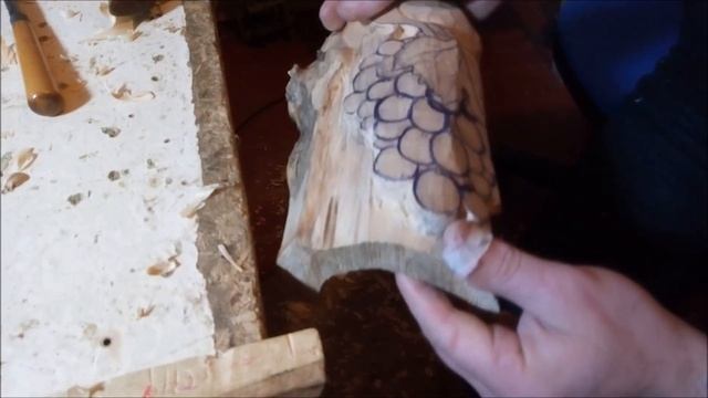 Виноград на горбыле. Резьба по дереву - Wood carving - Grapes. смотреть онлайн