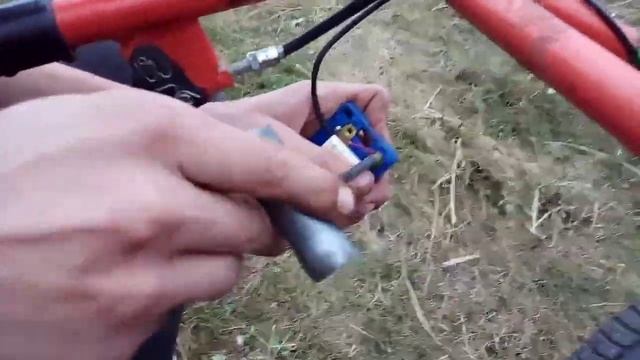 Устанавливаю кнопку глушения на мотоблок смотреть онлайн