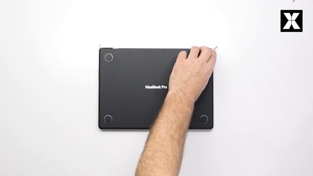 How to apply a MacBook Pro 16"/14" (2021, M1) skin | XtremeSkins смотреть онлайн