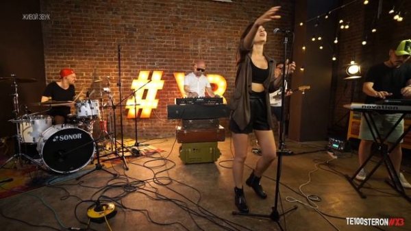 Filatov & Karas vs Виктор Цой (Victor Tsoy) - Остаться с тобой (Live @Te100steron)