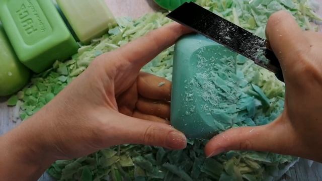 Резка сухого зелёного мыла смотреть онлайн