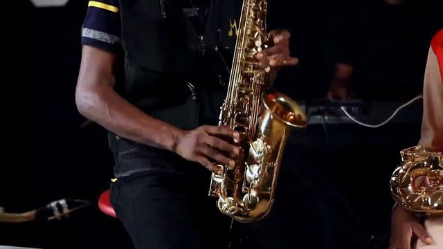 HOW TO SOLO A SONG USING THE CHORD PROGRESSIONS - CHORDAL LICKS (SAX TUTORIALS) смотреть онлайн