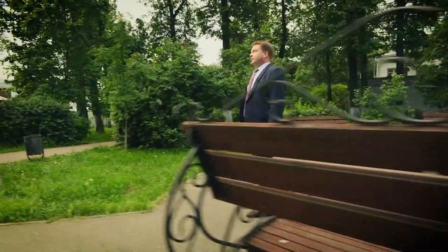 Алексей Малыгин читает любимое стихотворение о России смотреть онлайн