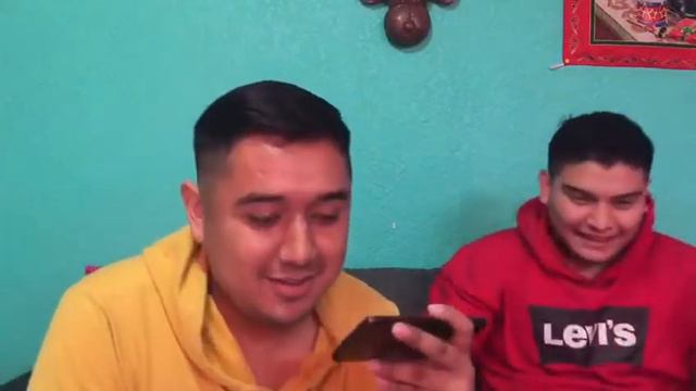 Contrato a S-cort para pasar navidad juntos (BROMA TELEFONICA) смотреть онлайн