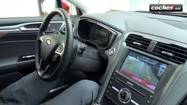 Ford Mondeo | Prueba / Test / Review en español | coches.net смотреть онлайн