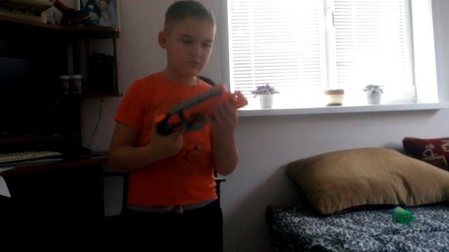 Обзор на два бластер Зомби Strike смотреть онлайн
