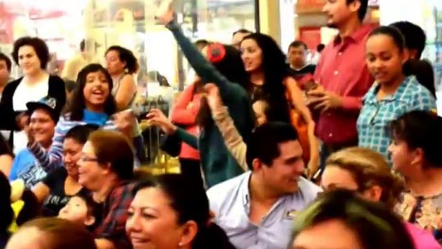 Plaza Las Américas, tu centro comercial. смотреть онлайн