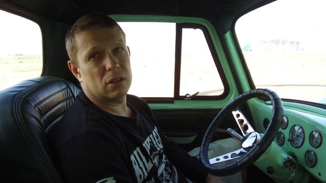 пикап ГАЗ-52 . Кастом из Питера , обзор ГАЗ Ф153 Low смотреть онлайн