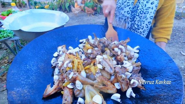 Азербайджанский Садж Из Курицы На Костре смотреть онлайн