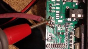 Как убрать фон на блютуз MP3 модуле.