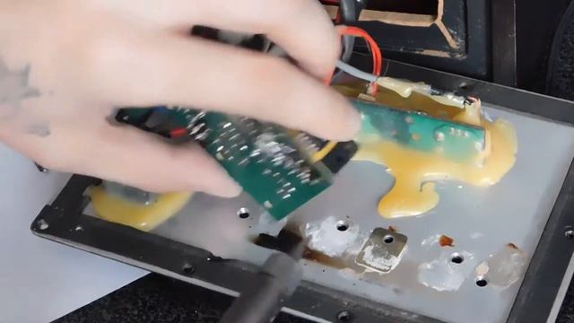 Простой Ремонт Колонок Defender Mercury 35 НЕ РАБОТАЕТ ВТОРОЙ КАНАЛ смотреть онлайн